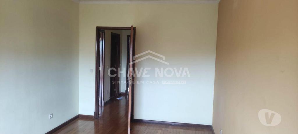 Apartamentos a venda Vila Nova de Gaia - Fotos para Vila-nova-de-gaia-Apartamento T2 em Oliveira do Douro (OD 02118)