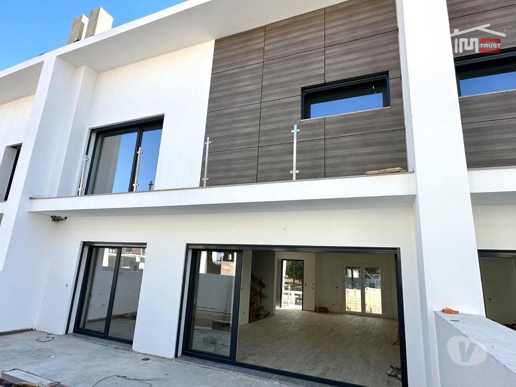 Apartamentos a venda Alcochete - Fotos para Alcochete-Moradia T4 de Luxo em Alcochete (6-M-000909)