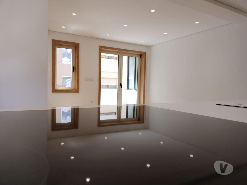 Apartamentos a venda Porto - Fotos para Apatamento T3, na Foz do Douro totalmente reconstruído (32642)