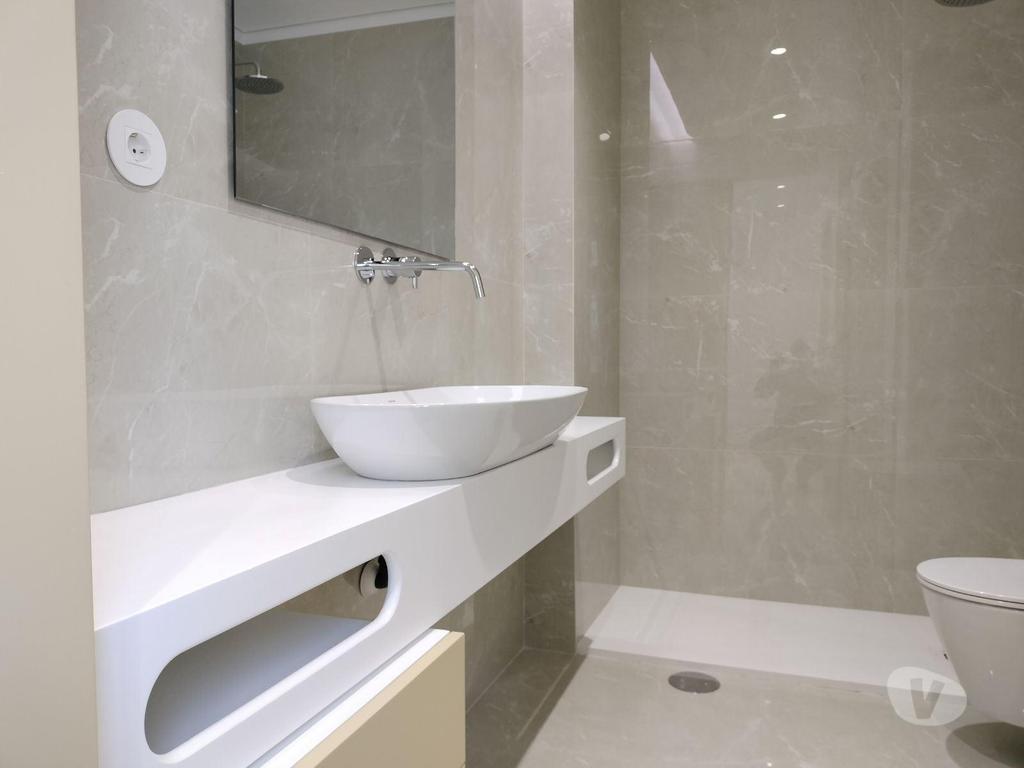 Apartamentos a venda Porto - Fotos para Apatamento T3, na Foz do Douro totalmente reconstruído (32642)