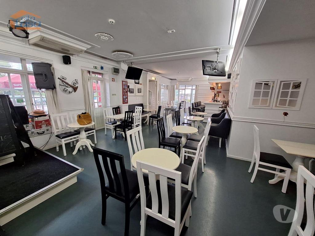 Comprar Loja Portimão - Fotos para Oportunidade Única! Bar em Alvor à Venda!