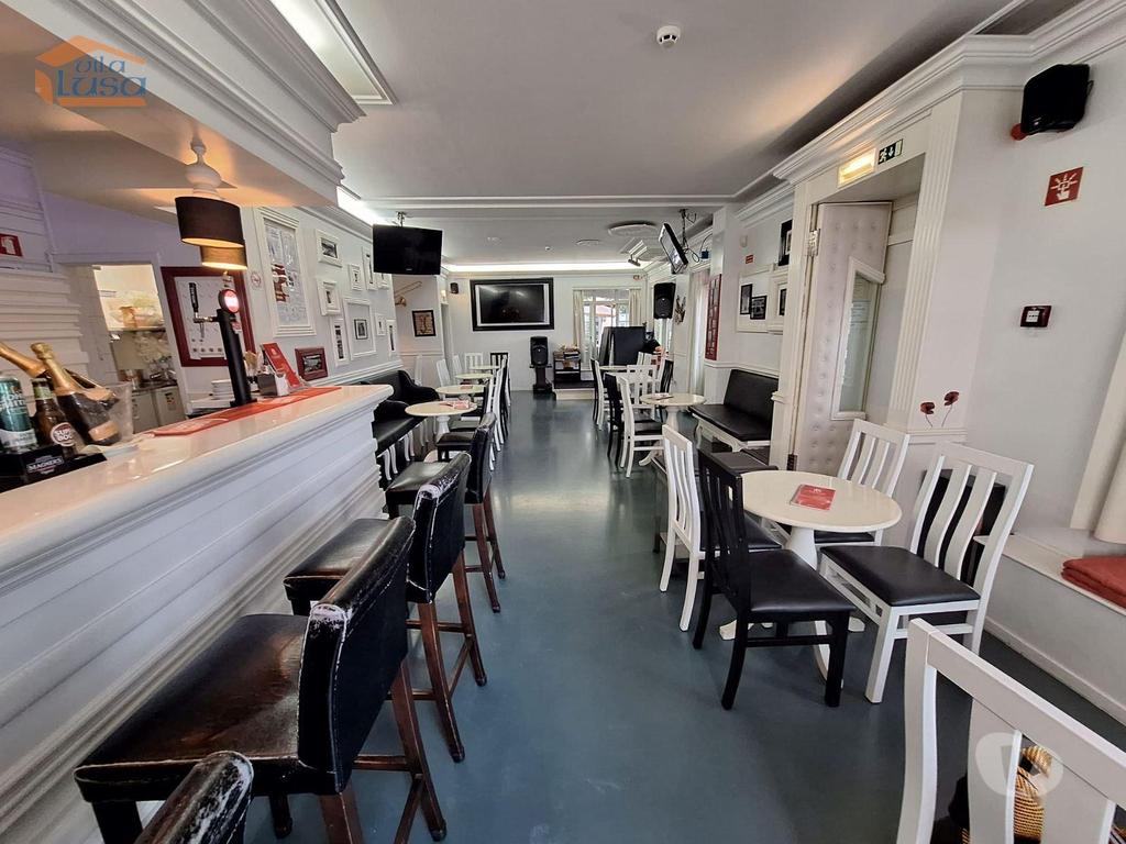Comprar Loja Portimão - Fotos para Oportunidade Única! Bar em Alvor à Venda!