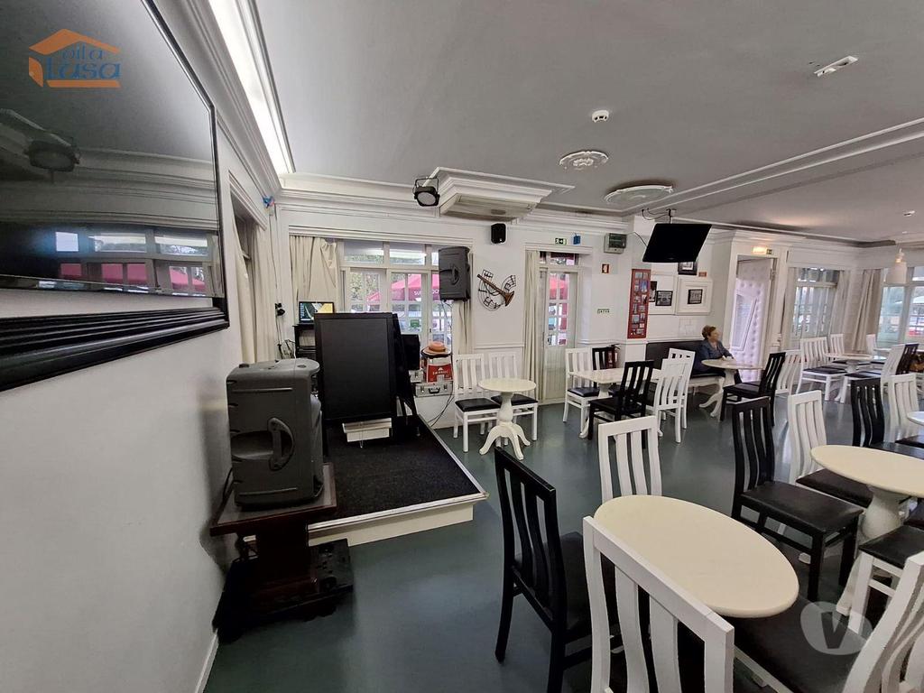 Comprar Loja Portimão - Fotos para Oportunidade Única! Bar em Alvor à Venda!