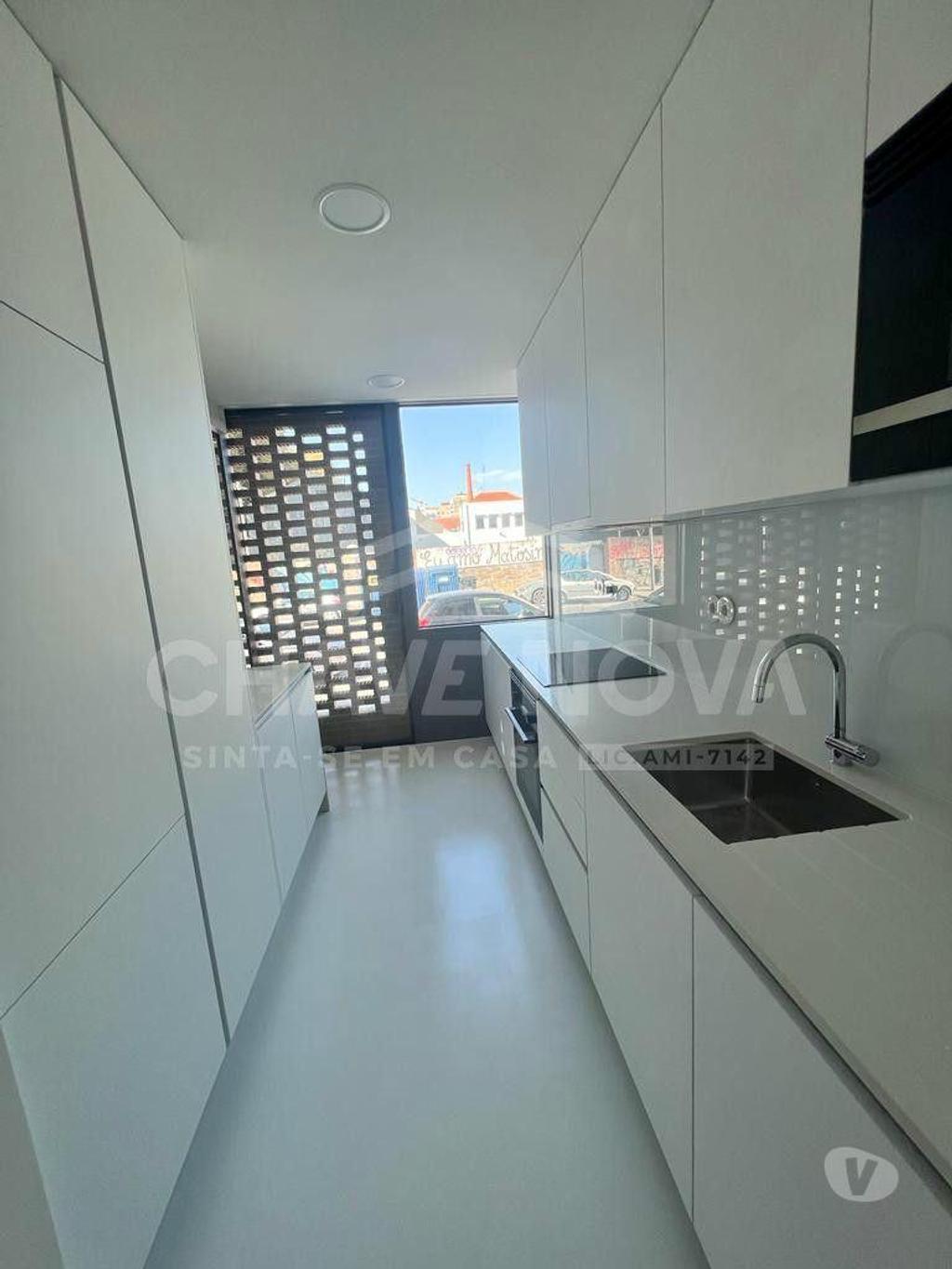 Apartamentos a venda Matosinhos - Fotos para Moradia T2 Dúplex em Matosinhos a 500 mts da praia. (PRTBV 00171)