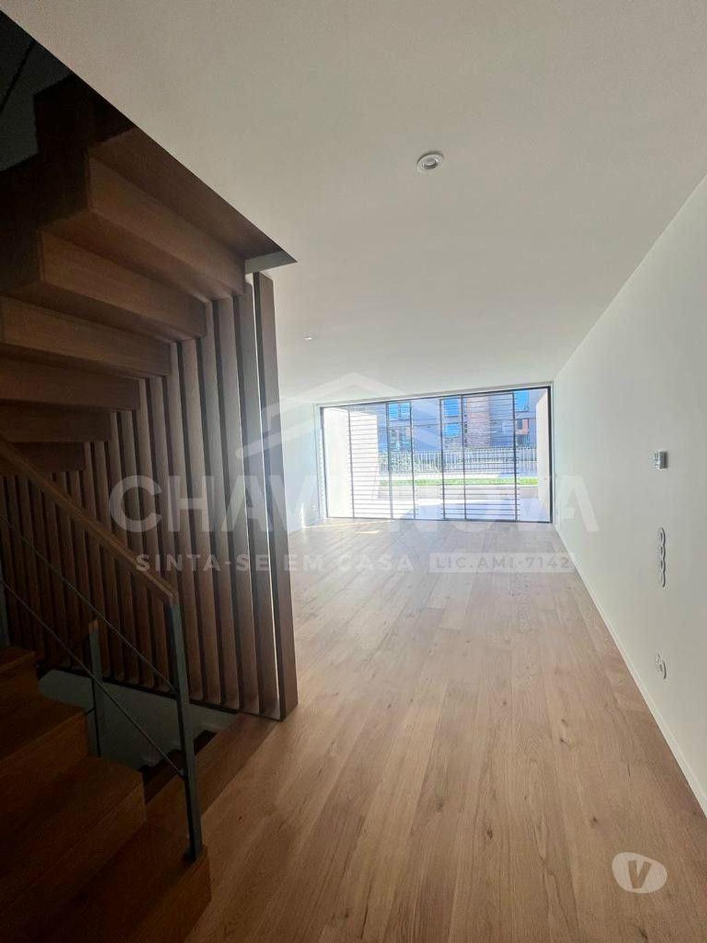 Apartamentos a venda Matosinhos - Fotos para Moradia T2 Dúplex em Matosinhos a 500 mts da praia. (PRTBV 00171)