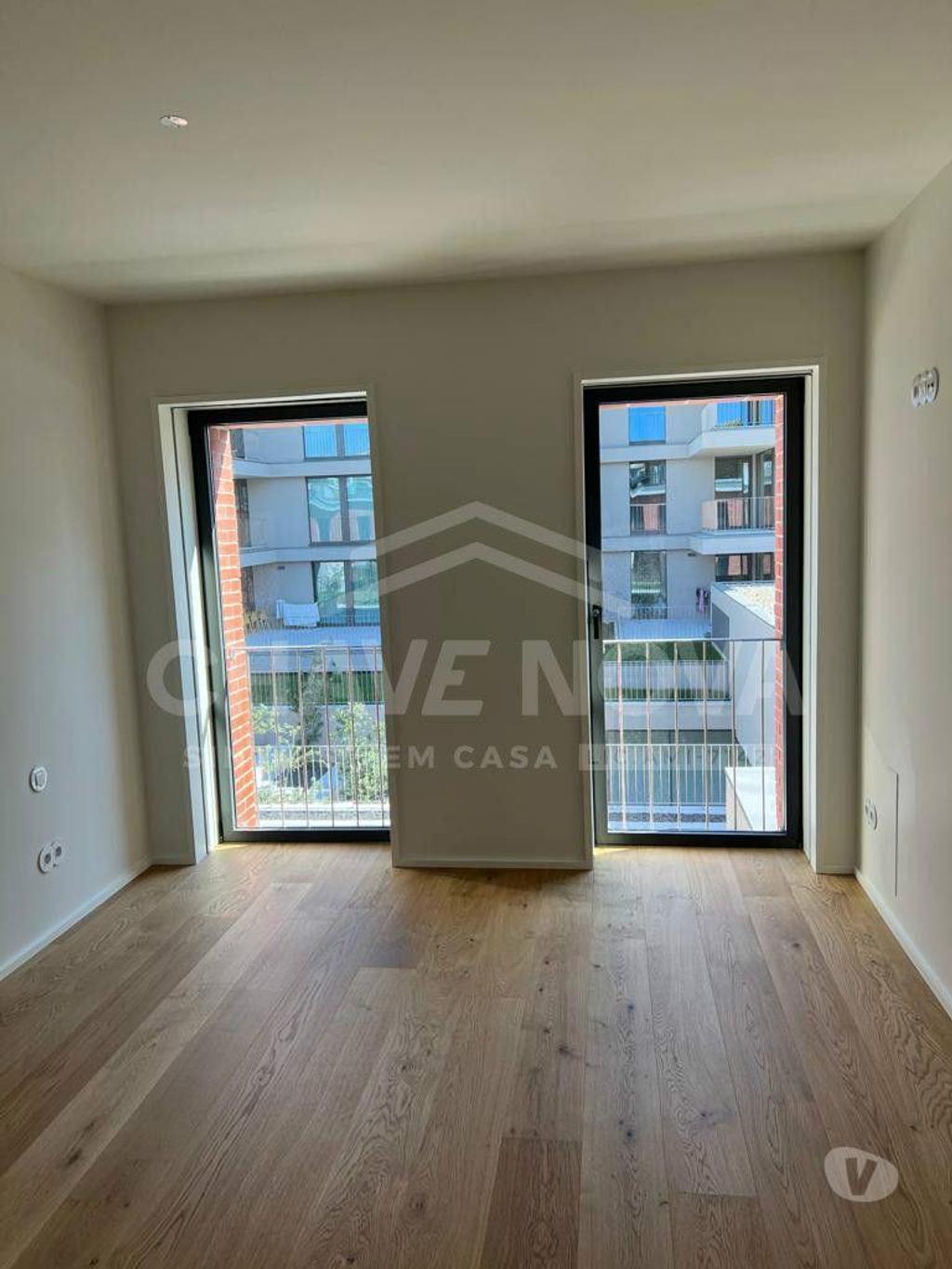 Apartamentos a venda Matosinhos - Fotos para Moradia T2 Dúplex em Matosinhos a 500 mts da praia. (PRTBV 00171)