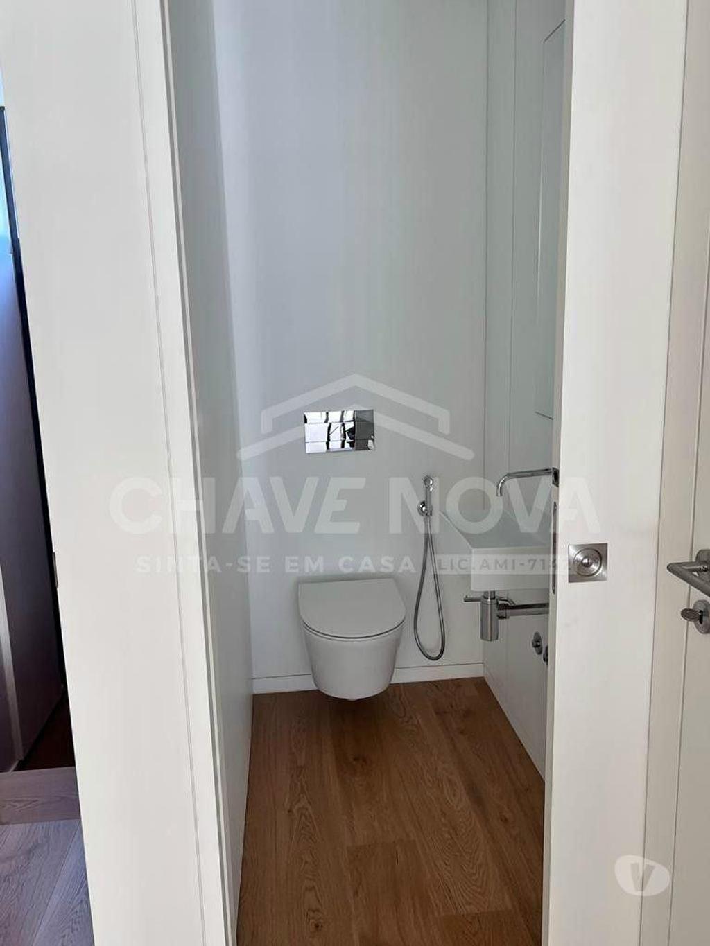 Apartamentos a venda Matosinhos - Fotos para Moradia T2 Dúplex em Matosinhos a 500 mts da praia. (PRTBV 00171)