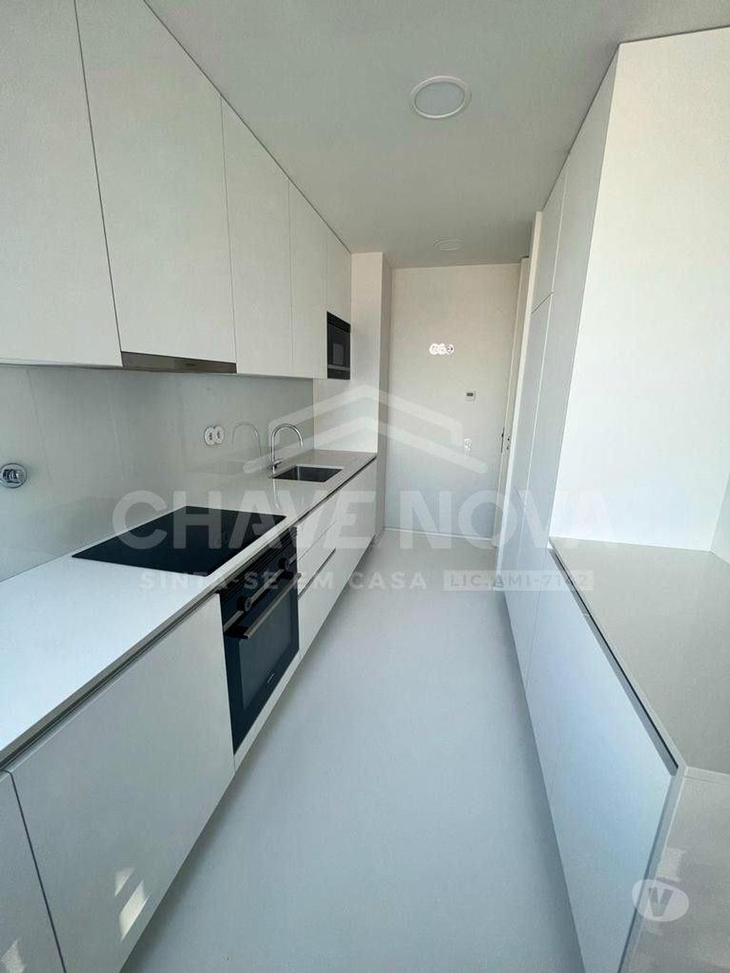 Apartamentos a venda Matosinhos - Fotos para Moradia T2 Dúplex em Matosinhos a 500 mts da praia. (PRTBV 00171)