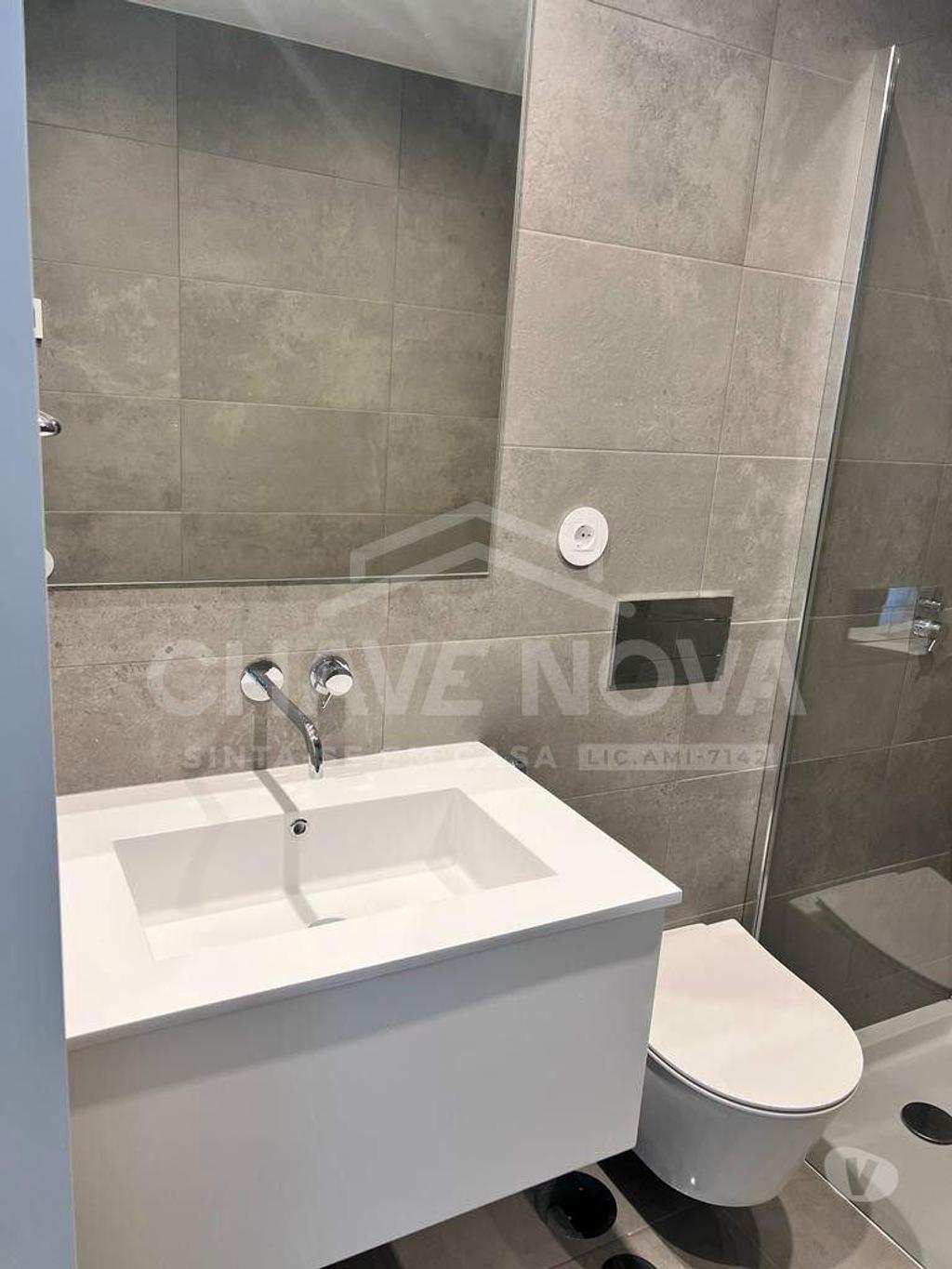 Apartamentos a venda Matosinhos - Fotos para Moradia T2 Dúplex em Matosinhos a 500 mts da praia. (PRTBV 00171)