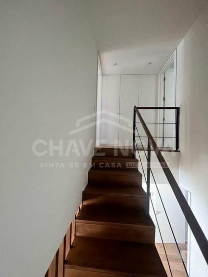Casas a venda - Fotos para Moradia T2 Dúplex em Matosinhos a 500 mts da praia. (PRTBV 00171)