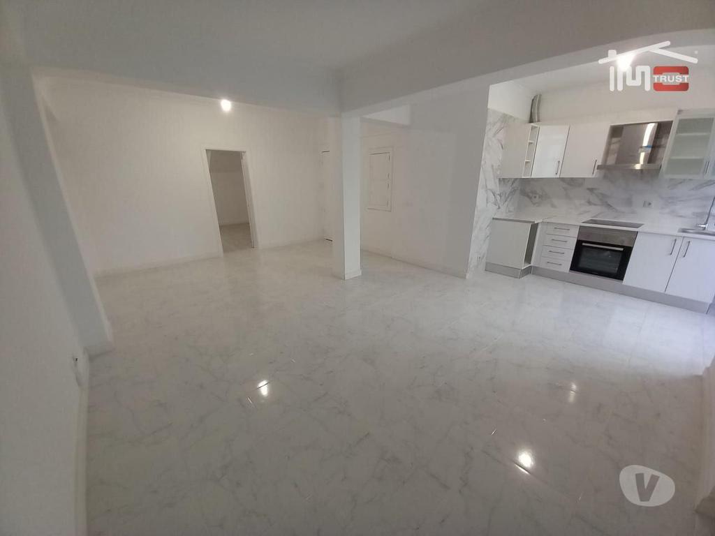 Apartamentos a venda Amadora - Fotos para Apartamento T2+1 Remodelado Sala com Open Space - Reboleira