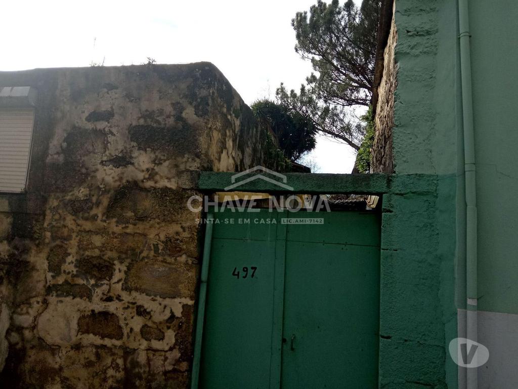 Comprar Loja Vila Nova de Gaia - Fotos para Venda de quatro imóveis na Afurada