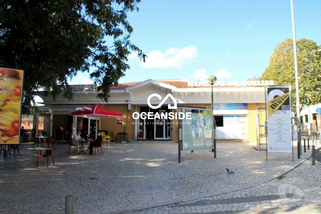 Comprar Loja Oeiras - Fotos para Loja com 264 m², com garagem em Queijas, Oeiras