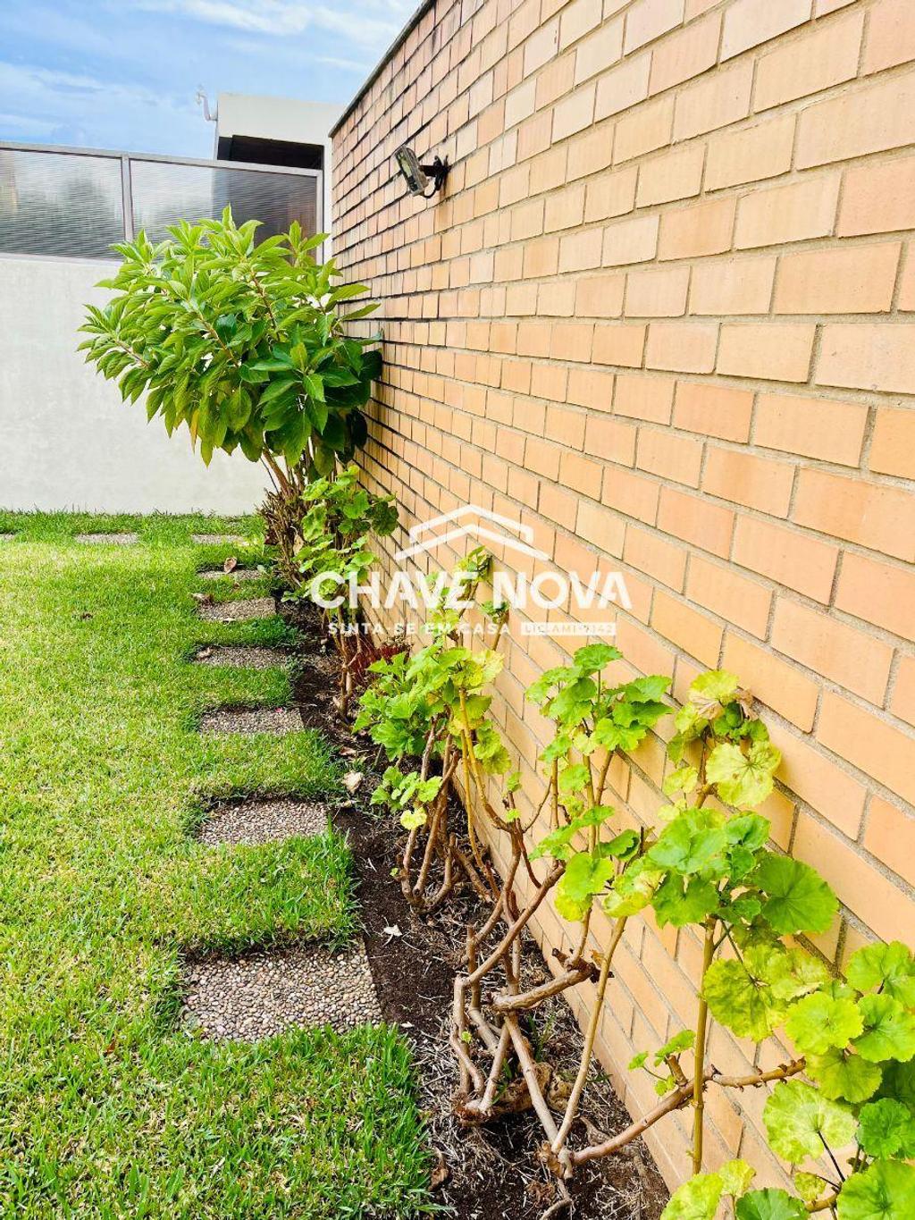 Apartamentos a venda Matosinhos - Fotos para Matosinhos-Moradia V4 em Lavra (Praia Agudela) (RT 02492)