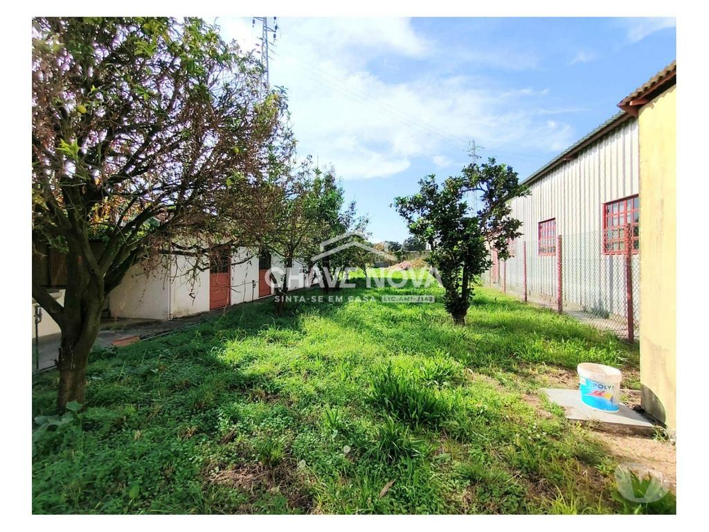 Apartamentos a venda Santa Maria da Feira - Fotos para Moradia isolada T3 para venda em Lourosa (SMF 02532)