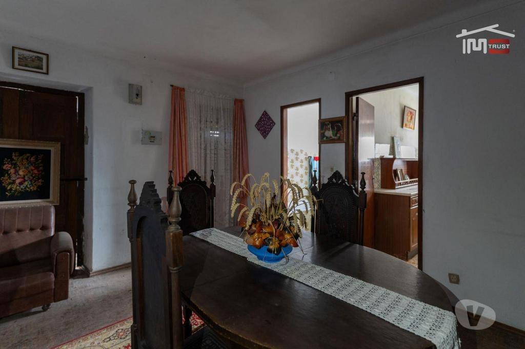 Apartamentos a venda Ourém - Fotos para Moradia térrea com sótão, anexos e logradouro com poço inserida