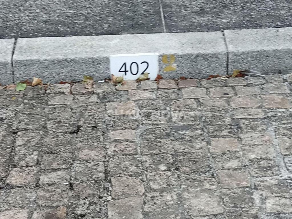 Comprar Loja Porto - Fotos para Loja com duas frentes Bessa Leite
