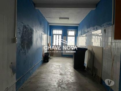Venda imóveis comerciais - Fotos para Espaço Comercial - Cidade da Maia