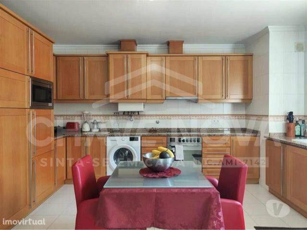 Apartamentos a venda Aveiro - Fotos para Moradia t4+1 Glória e Vera Cruz, compra por 785 000€ (AVR 00396)