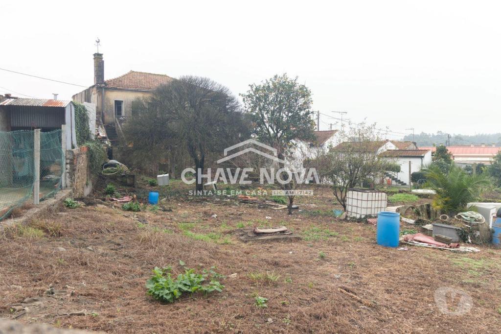 Apartamentos a venda Santa Maria da Feira - Fotos para Moradia para restauro + terreno em Paços de Brandão (SMF 02573)