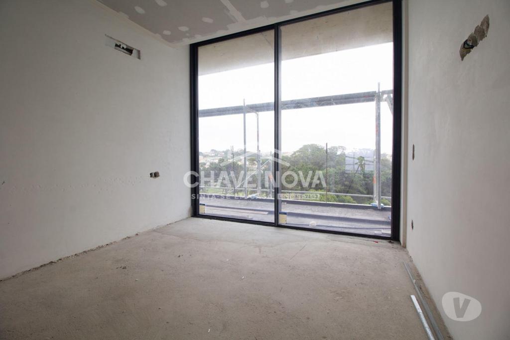 Apartamentos a venda Vila Nova de Gaia - Fotos para Apartamento T5 com terraço em toda a sua envolvência, vistas