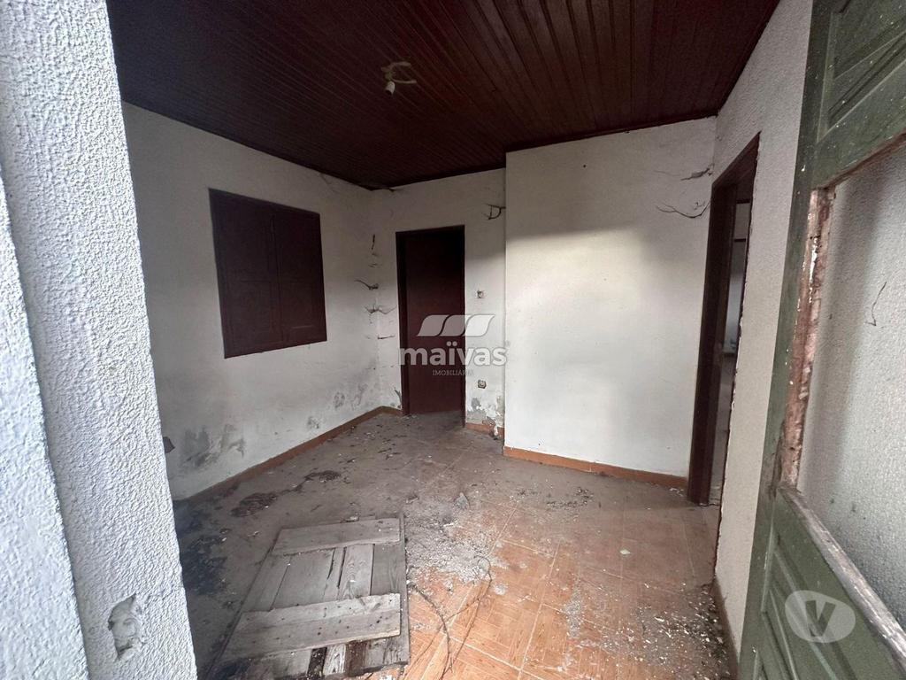 Apartamentos a venda Amarante - Fotos para Amarante-Moradia T3 para recuperar (A008-0073)