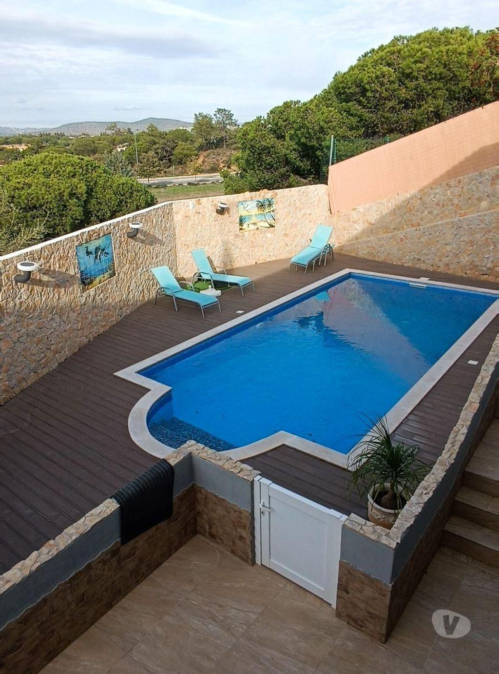 Apartamentos a venda Loulé - Fotos para Magnífica Vivenda T5 em área residencial de Quarteira (VLM 00140)