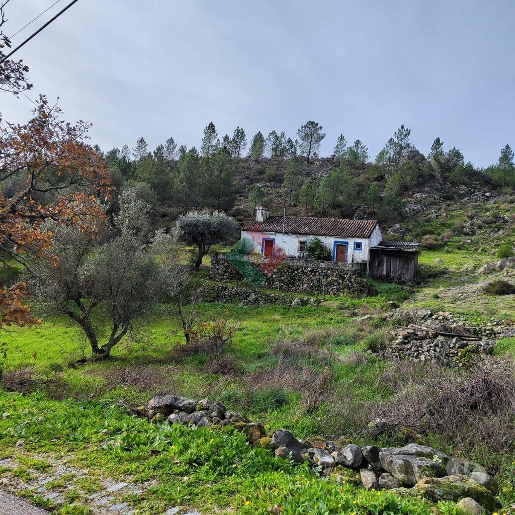 Terrenos Marvão - Fotos para Quinta, para venda, Marvão - S. Salvador da Aramenha (MG.11205)