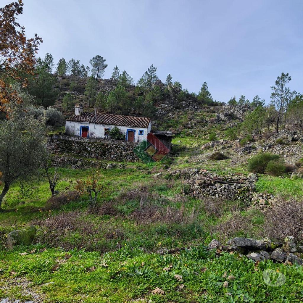 Terrenos Marvão - Fotos para Quinta, para venda, Marvão - S. Salvador da Aramenha (MG.11205)