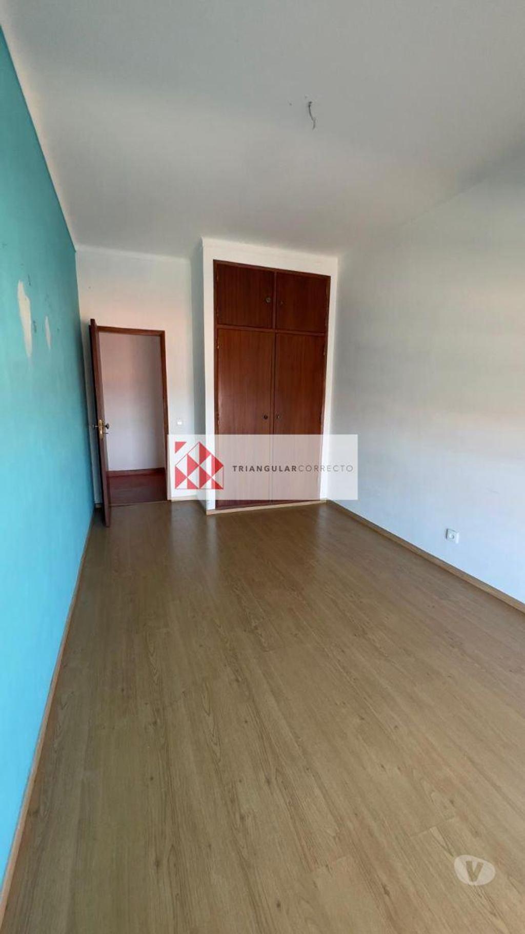 Apartamentos a venda Palmela - Fotos para Apartamento T3 transformado em T2 na Volta da Pedra, Palmela (PN