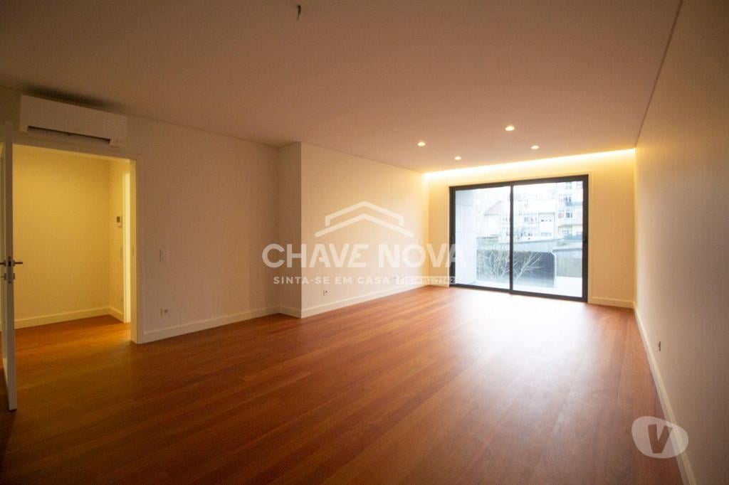 Apartamentos a venda Matosinhos - Fotos para Apartamento T3 em Matosinhos Sul com terraço de 40 m2