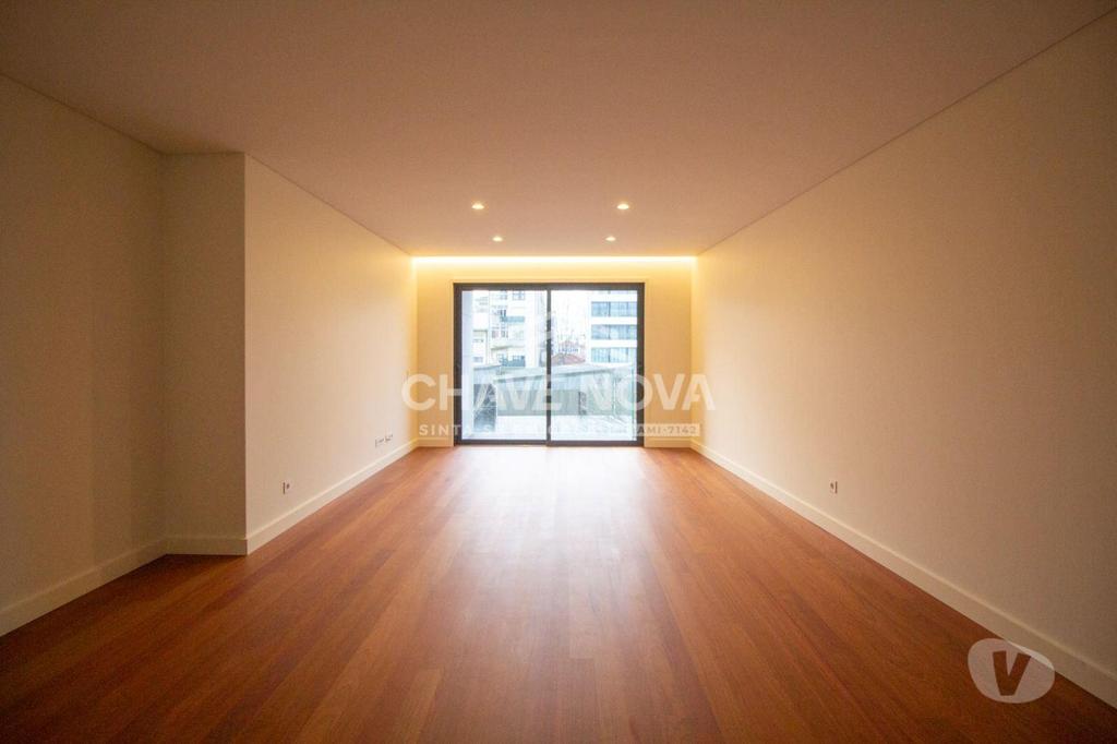 Apartamentos a venda Matosinhos - Fotos para Apartamento T3 em Matosinhos Sul com terraço de 40 m2