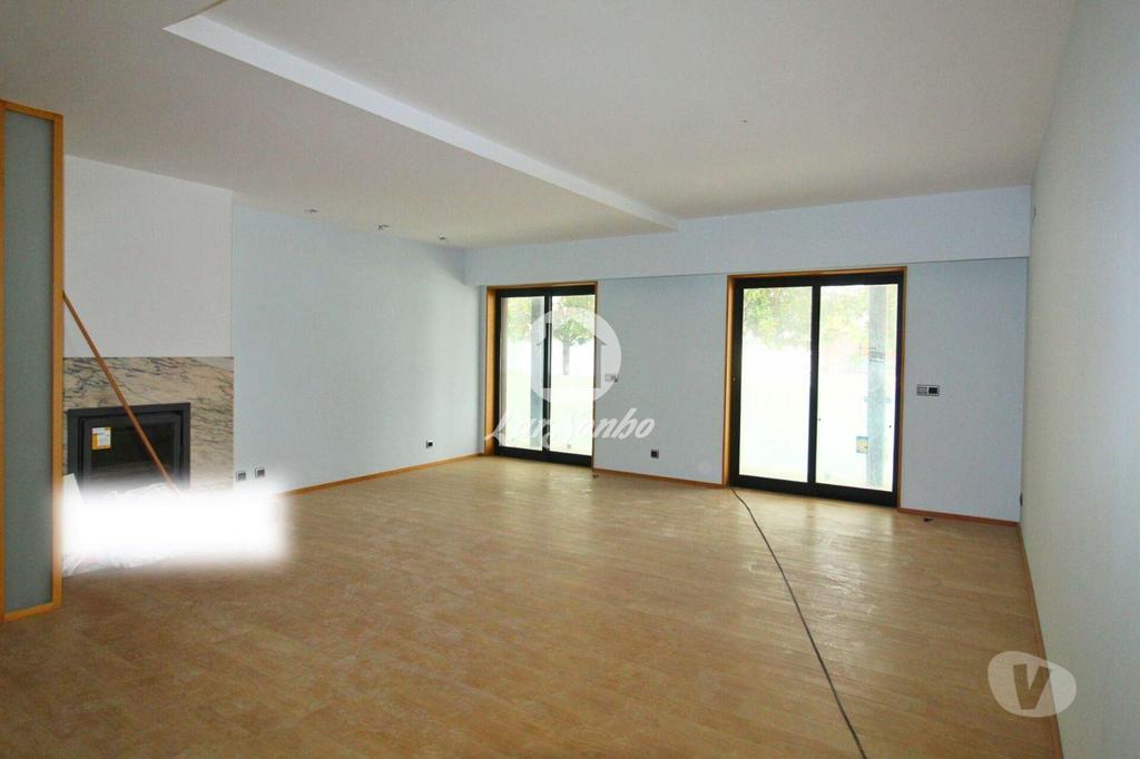 Apartamentos a venda Barcelos - Fotos para Barcelos-Andar Moradia T3 Duplex em Barcelos (265-M-01187)