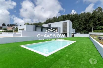 casas para vender - Fotos para Moradia Isolada T4 remodelada com piscina à venda em Argoncilhe