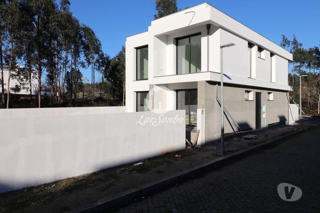 Apartamentos a venda Espinho - Fotos para Espinho-Moradia Nova V4 em Espinho (259-M-00167)