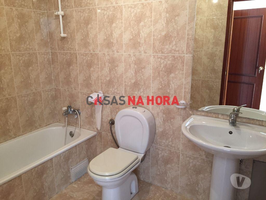 Imóveis para alugar Viseu - Fotos para T3 Dúplex com Grandes Áreas - Centro da Cidade - Viseu