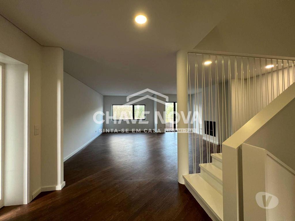 Apartamentos a venda Vila Nova de Gaia - Fotos para Moradia T3 - Pronta a habitar em Pedroso (GRJ 00098)