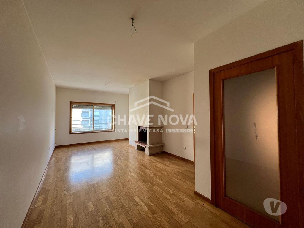 Apartamentos a venda Maia - Fotos para Apartamento T3 Aguas Santas com 2 lugares de garagem (MAI 02085)