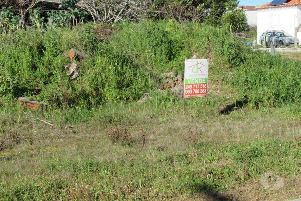 Terrenos Entroncamento - Fotos para Entroncamento-TERRENO COM 488 M2. (2670)