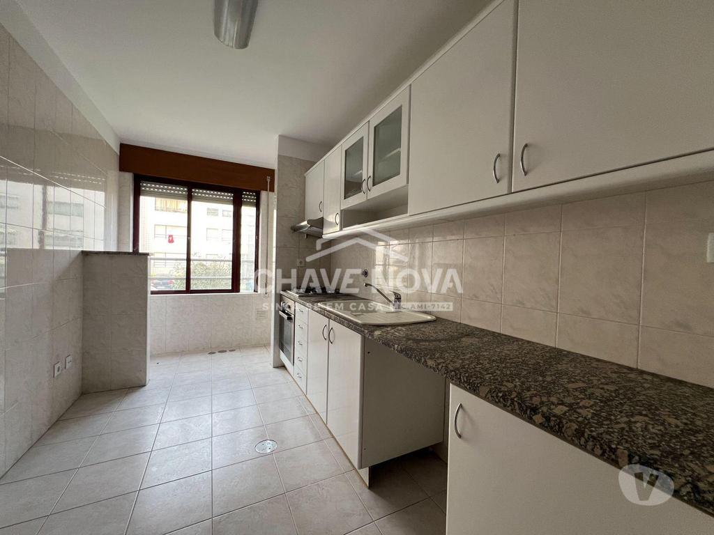 Apartamentos a venda Vila Nova de Gaia - Fotos para Apartamento T3 em Avintes com elevador (OD 02283)