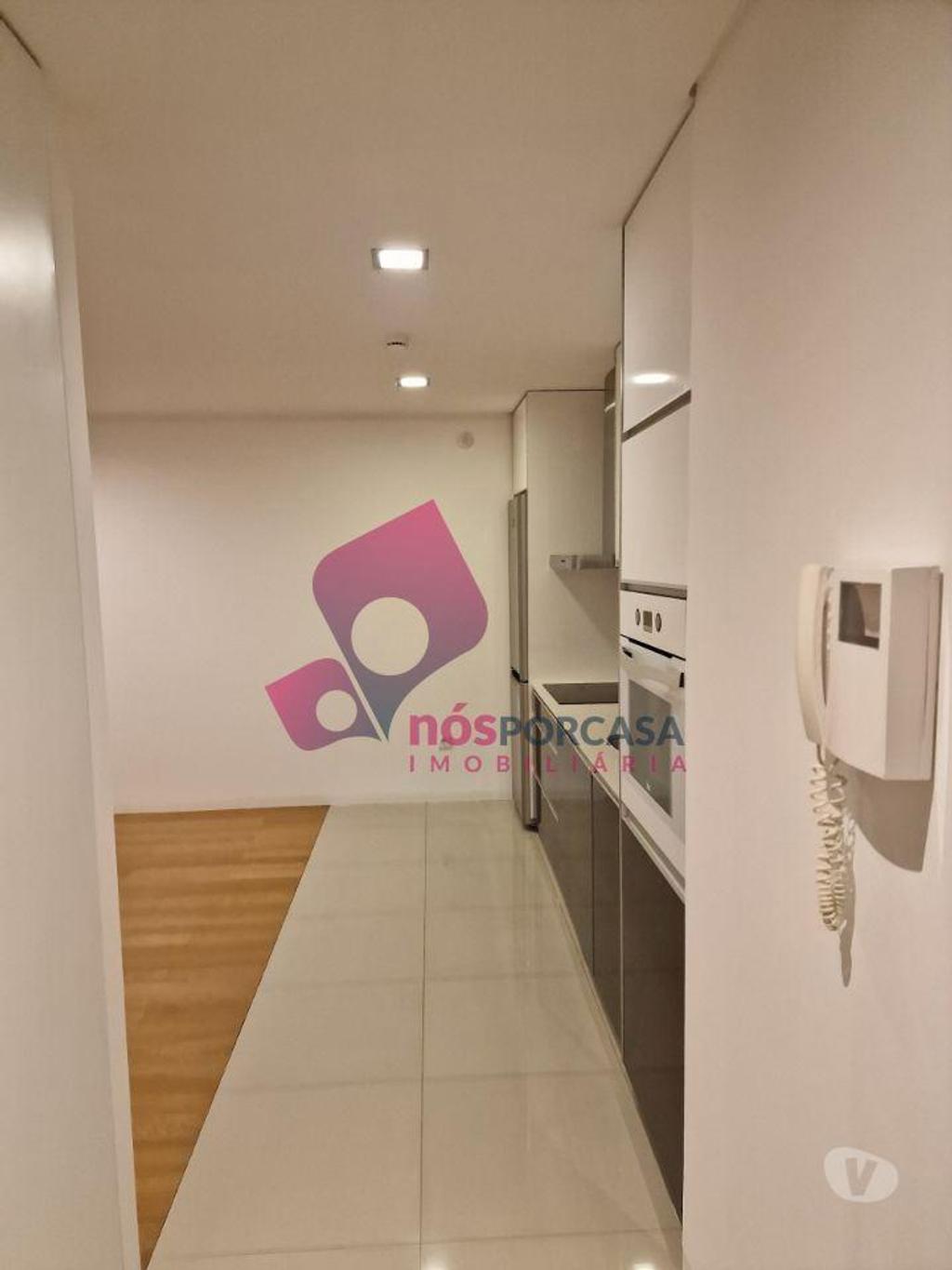 Apartamentos a venda Braga - Fotos para Braga-Arrenda-se Apartamento T 1 em Nogueira (1002)