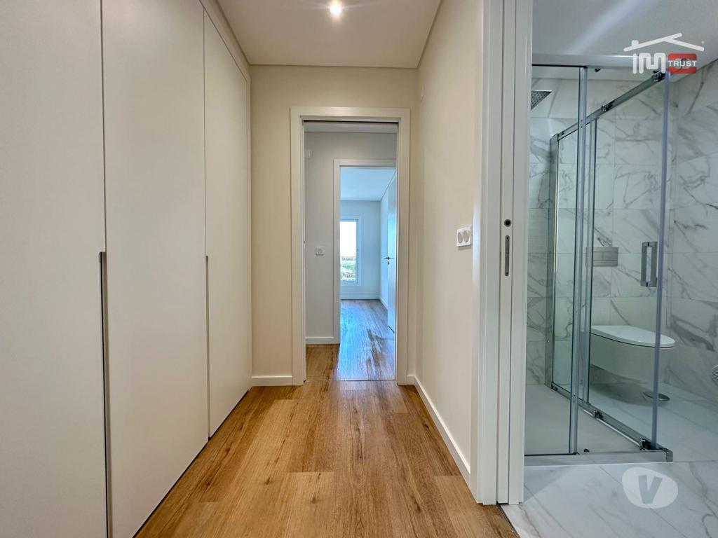 Apartamentos a venda Montijo - Fotos para Excelente Apartamento T3 c Varanda Grande, Parqueamento e