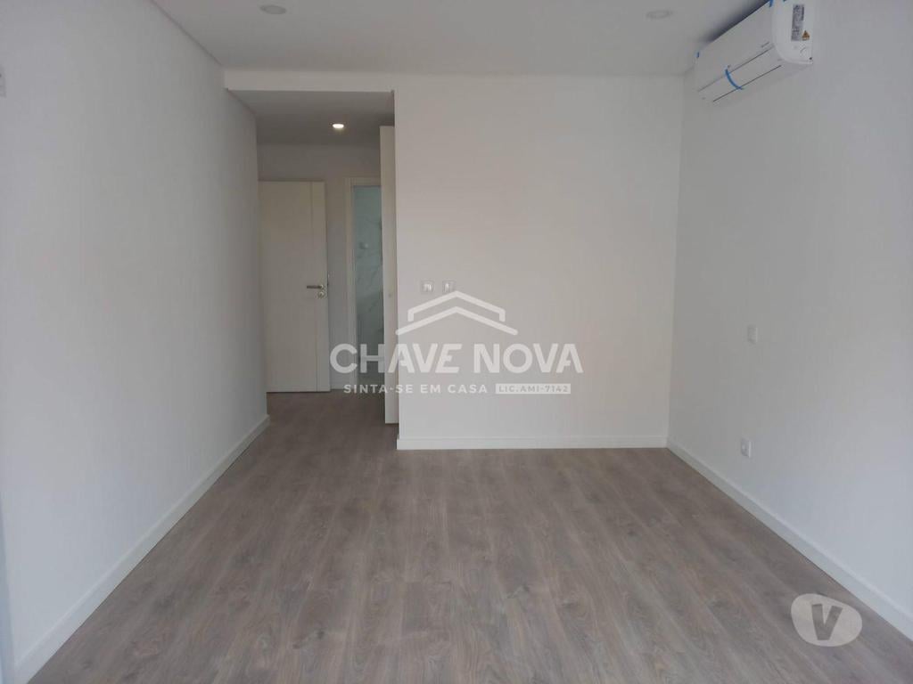 Apartamentos a venda Seixal - Fotos para Apartamento T3 novo com suite, parqueamento e arrecadação
