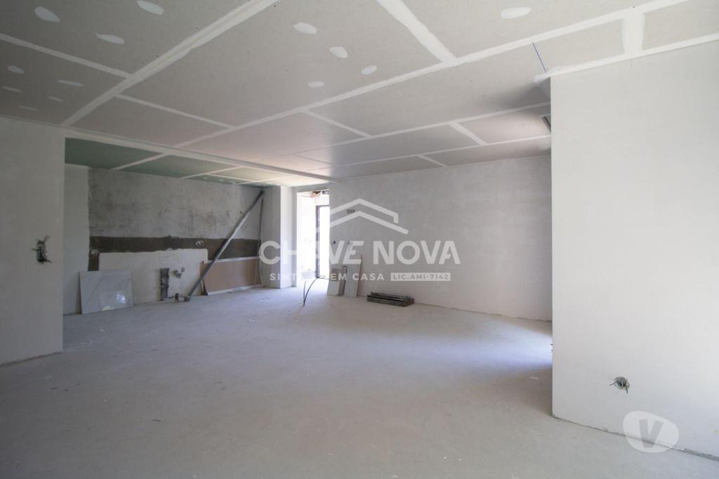 Apartamentos a venda Vila Nova de Gaia - Fotos para T2 Novo Último Piso c Varanda e Lugar de Garagem em Avintes