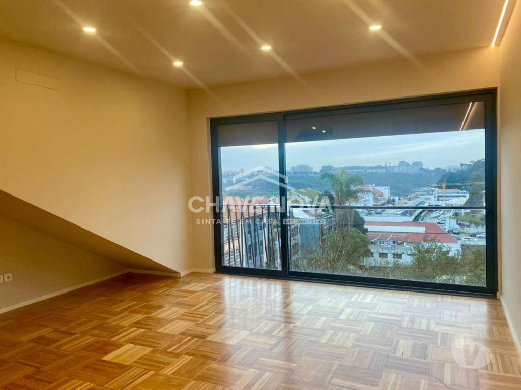 Imóveis para alugar Porto - Fotos para *Apartamento T1 centro do Porto, ao Hospital St António