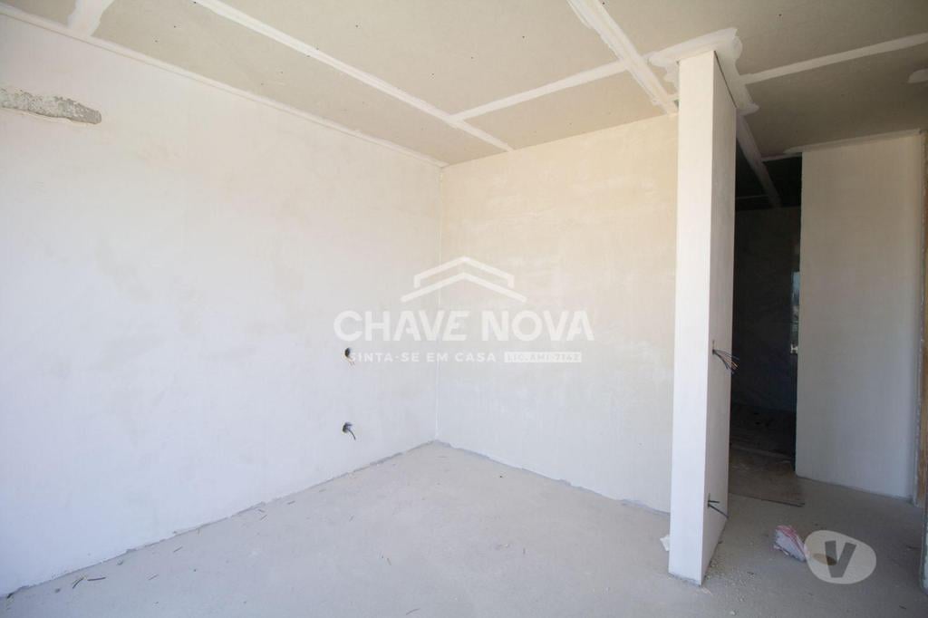 Apartamentos a venda Vila Nova de Gaia - Fotos para T2 Novo c Varanda e Lugar de Garagem em Avintes (GN 01471)