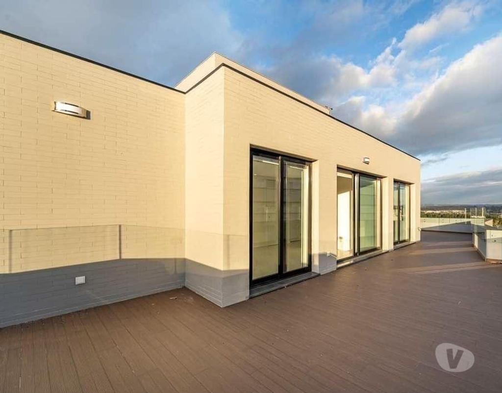 Apartamentos a venda Maia - Fotos para Excelente T2 Recuado terreço 78m2 -2 lug,gar. coz.equip. à CM