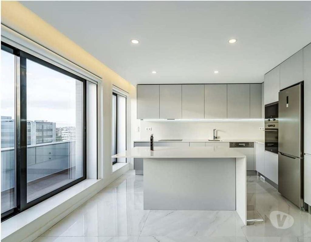 Apartamentos a venda Maia - Fotos para Excelente T2 Recuado terreço 78m2 -2 lug,gar. coz.equip. à CM