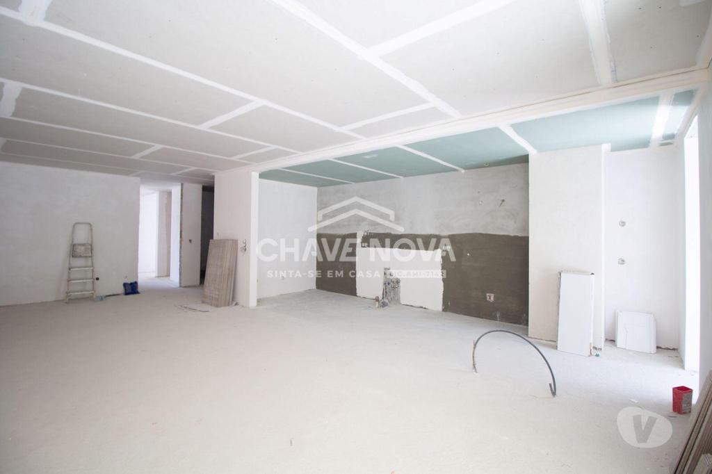 Apartamentos a venda Vila Nova de Gaia - Fotos para T3 Novo c Varanda e Lugar de Garagem em Avintes (GN 01469)