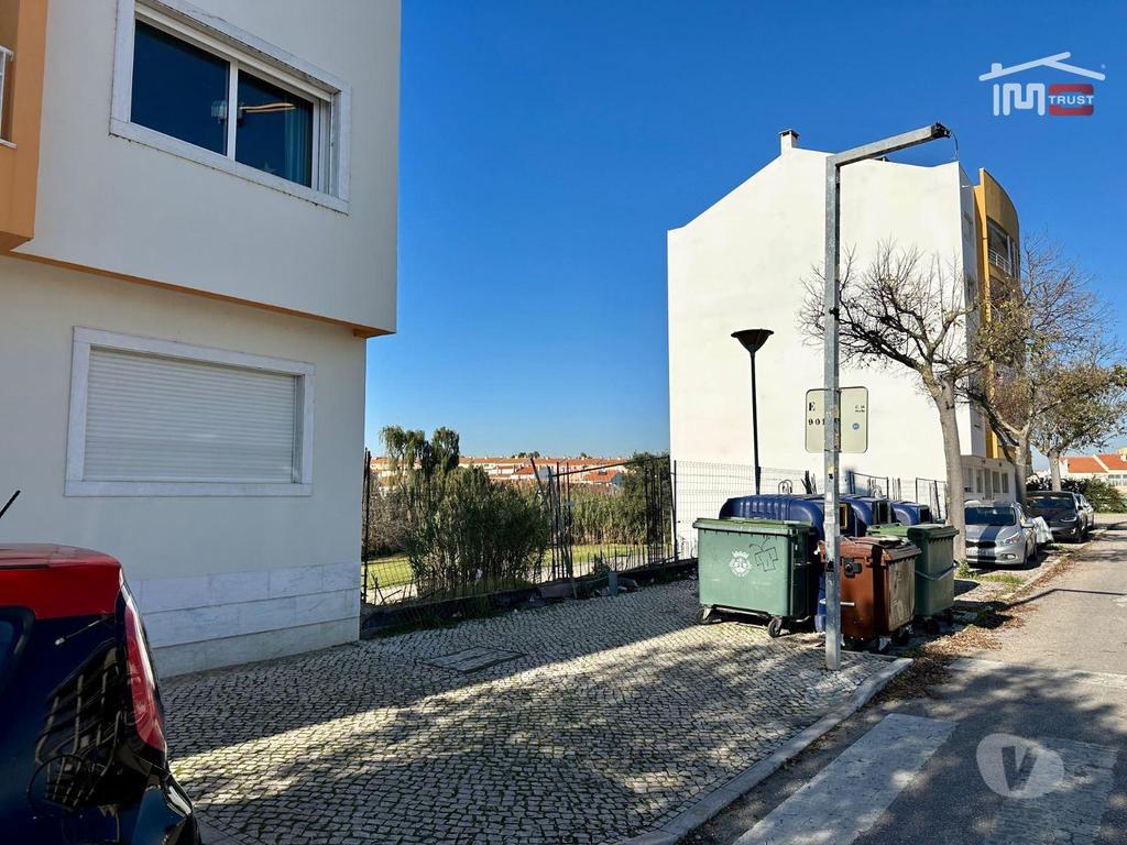 Terrenos Montijo - Fotos para Montijo-Lote para construção de prédio com 10 fogos (6-T-001018)